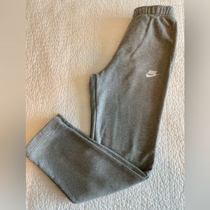 Nike Club Fleece Sweat Pants SM